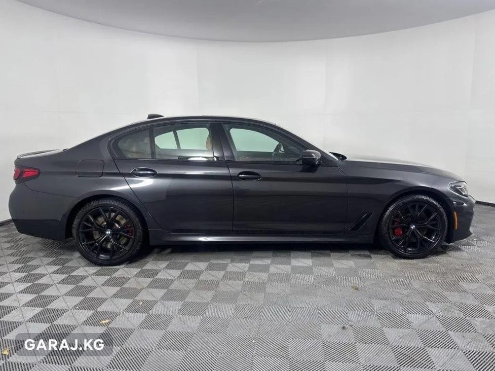 BMW 5 Series 2023, Бишкек