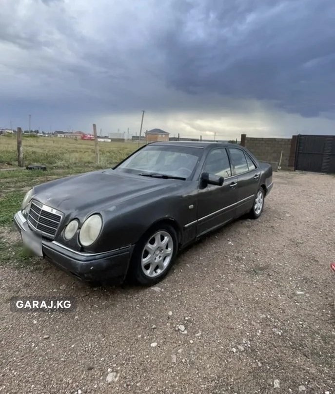 Mercedes-Benz E-Class 1997, с. Тамчы