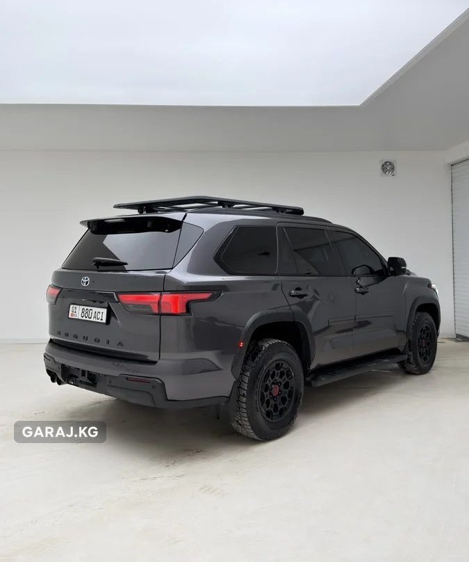 Toyota Sequoia 2023, Бишкек