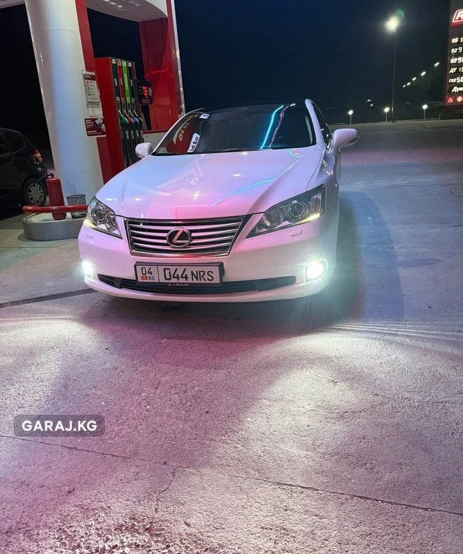 Lexus ES 2011, Маасы