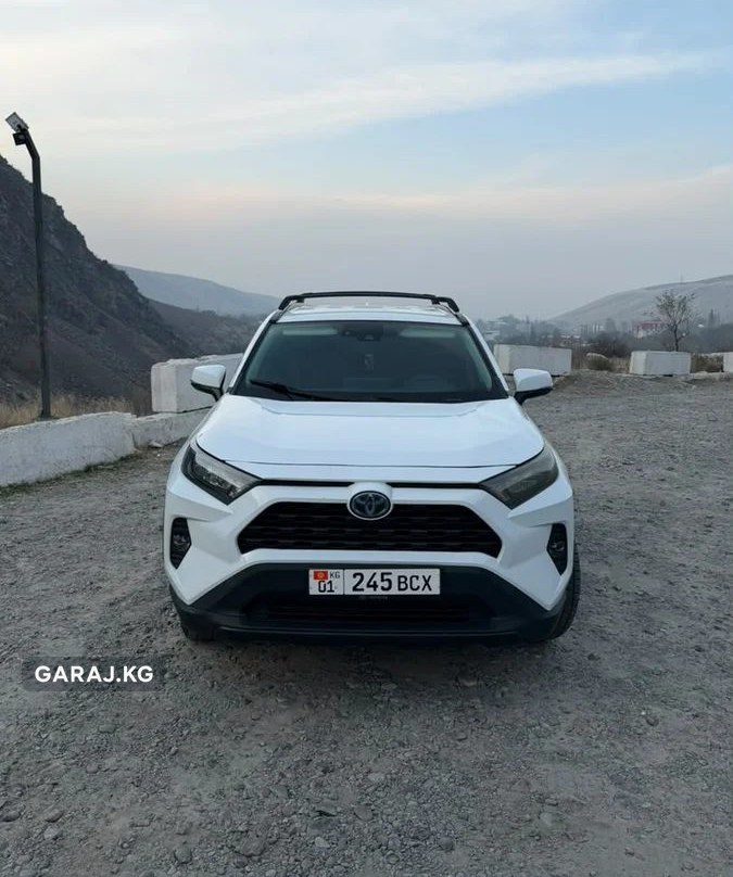 Toyota RAV4 2019, Бишкек